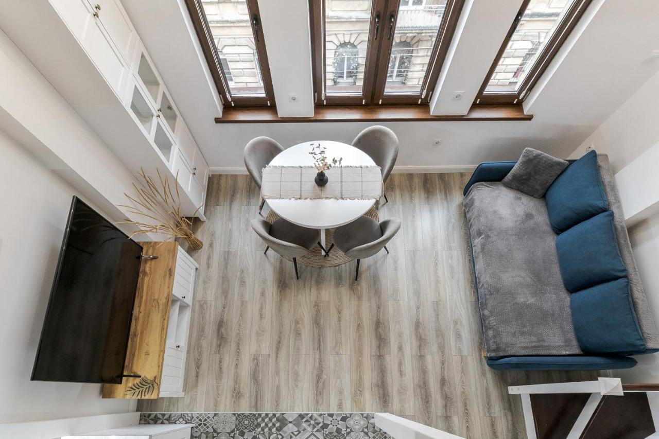 Inshiapartments On Slovatskoho Str Lviv Exterior photo